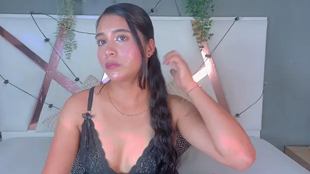 LeslyTaylor  online show from 04.13.26