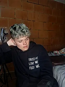 Megan-c online show from 04.12.26