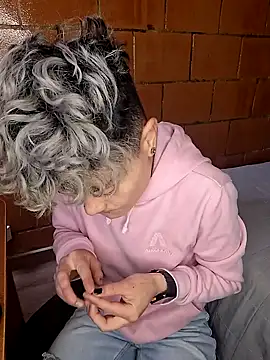 Megan-c online show from 04.15.26