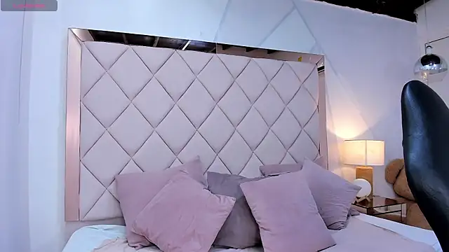 lia damasco online show from 07.05.26