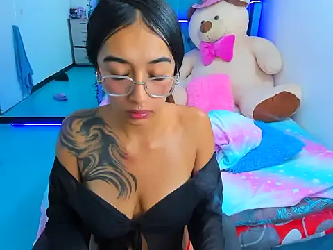 valery taylor 1 online show from 04.17.26