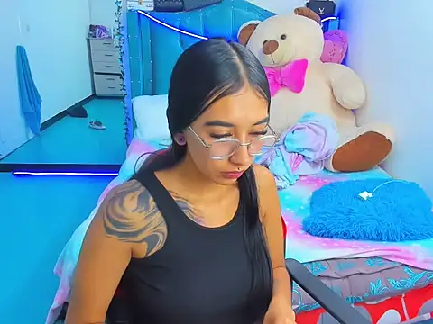 valery taylor 1 online show from 04.18.26