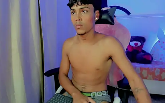 Angel foxc  online show from 04.13.26