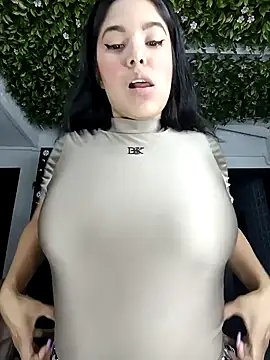 BrendaBloom  online show from 04.16.26