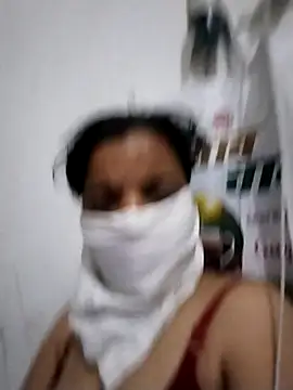Snapshot of baby-pinki chatting on 04.23.26 baby-pinki online show from 04.23.26