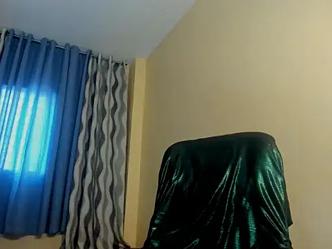 SeductiveLoveMary online show from 04.12.26