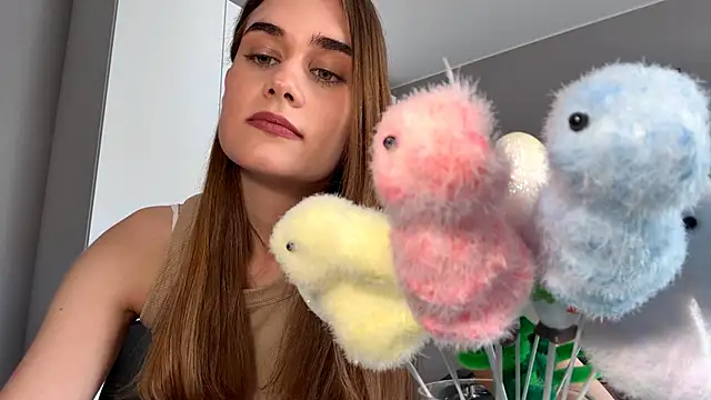 SharellFraleigh online show from 04.15.26