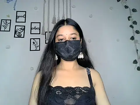 Snapshot of HOT_SNEHA4 chatting on 06.26.26 HOT SNEHA4 online show from 06.26.26