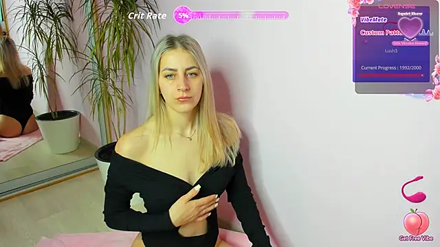 Snapshot of Monica_Luno chatting on 06.02.26 Monica Luno online show from 06.02.26