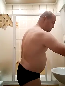 Luceriusbigass online show from 11.06.25