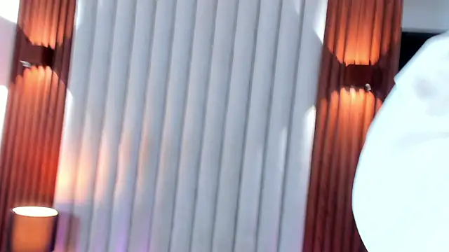 Snapshot of Scarlett_Evanss_ chatting on 04.15.26 Scarlett Evanss online show from 04.15.26