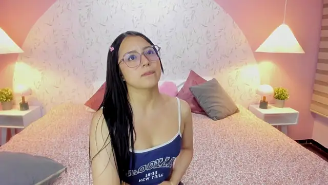 Leah Brm online show from 04.09.26