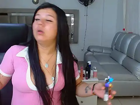 ShellyAdamssxox online show from 04.15.26