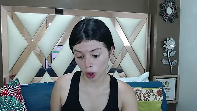 Snapshot of Sophie_Copers chatting on 07.14.26 Sophie Copers online show from 07.14.26