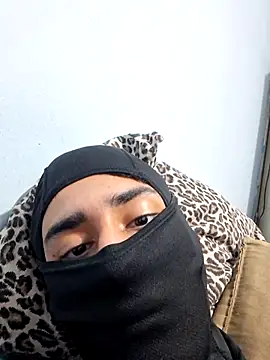 Snapshot of Frankito56 chatting on 04.11.26 Frankito56 online show from 04.11.26