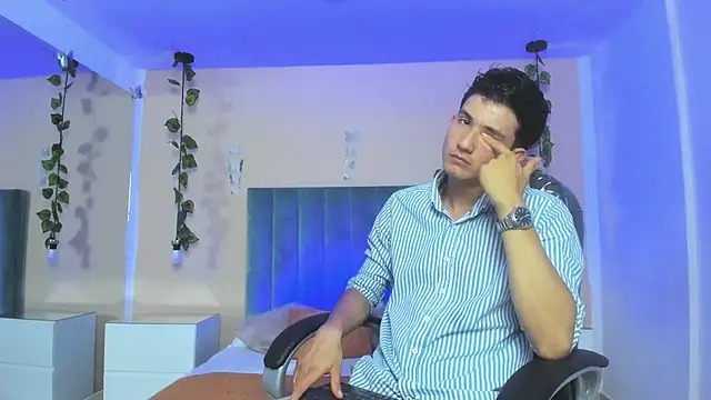 angel of sinn online show from 04.15.26