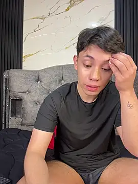 Noah-ledom online show from 04.15.26