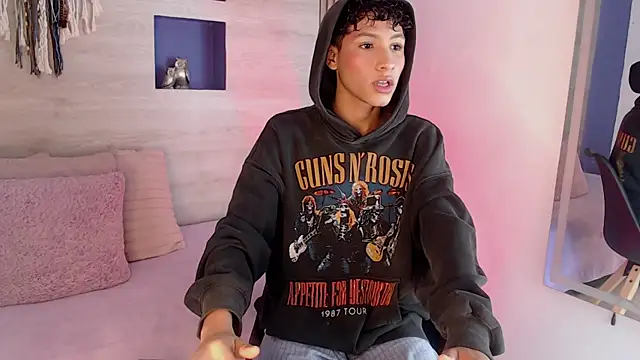 Velvet An online show from 05.15.26