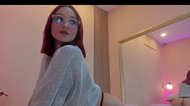 MiaFoxxx5 online show from 04.11.26