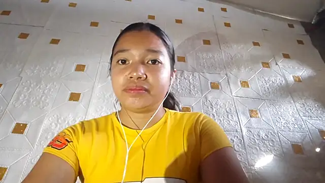 CecileLighty online show from 04.11.26