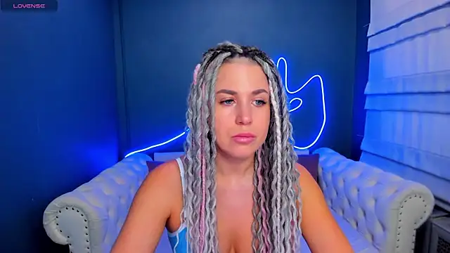 Fire  Dancer online show from 04.17.26