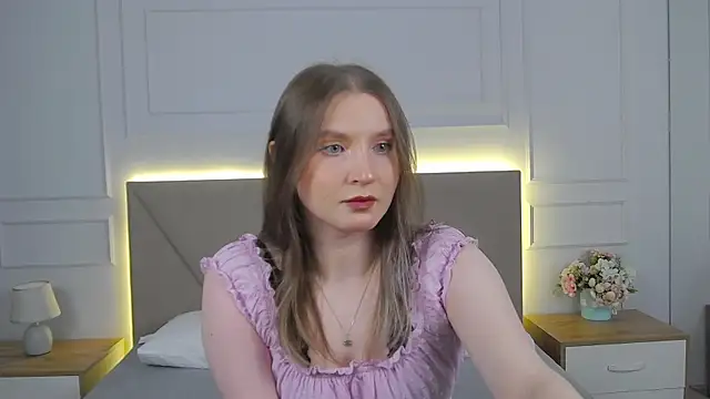 ArianaMilss online show from 04.13.26