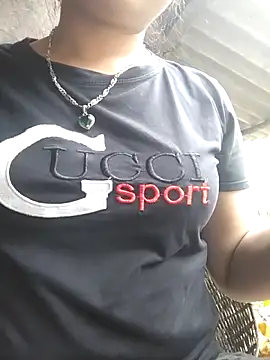 Snapshot of giahan1 chatting on 04.11.26 giahan1 online show from 04.11.26