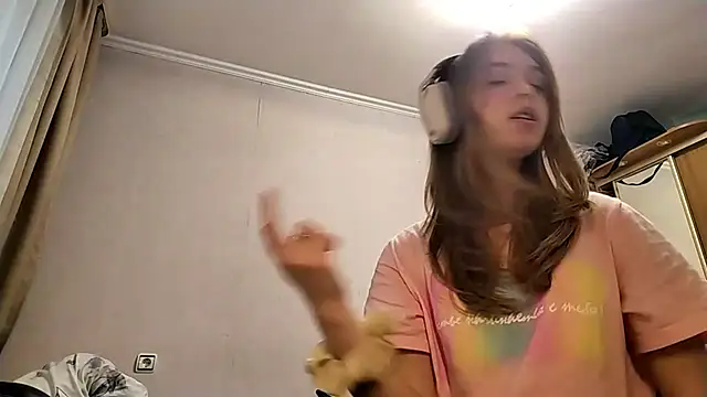 HebrewRiding online show from 04.11.26