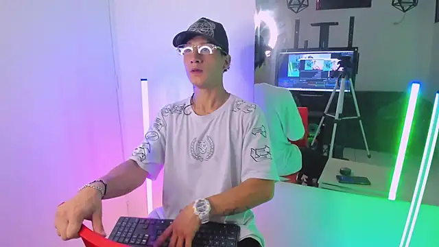 AbaturLopez online show from 04.16.26