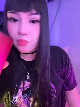 Snapshot of LilithVamp chatting on 05.01.26 LilithVamp online show from 05.01.26