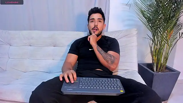 alangreek1 online show from 07.05.26