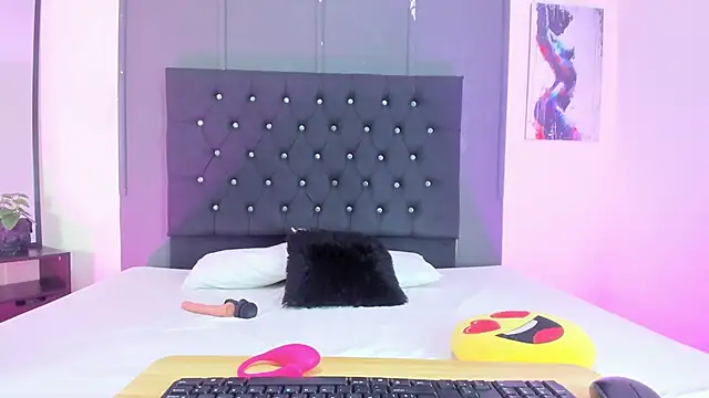 AnastasiaSiren  online show from 04.13.26