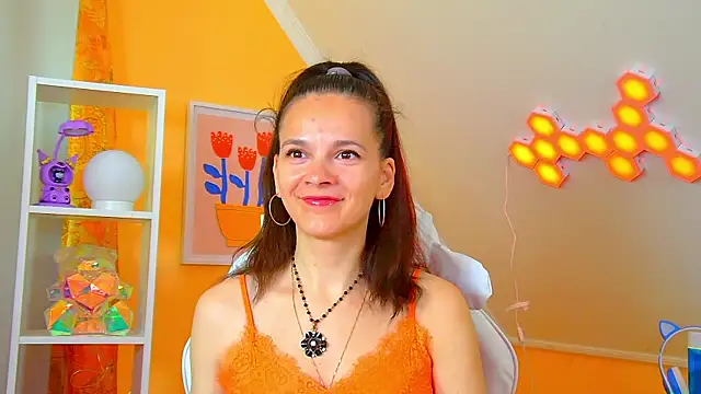 LeonaLane online show from 05.14.26