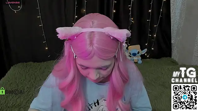 MisaRisaChan online show from 04.19.26