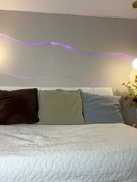 SamaraSmithX online show from 04.12.26