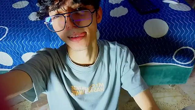 Twink Sebas7 online show from 04.14.26