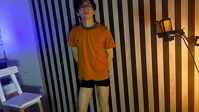 Twink Sebas7 online show from 04.16.26