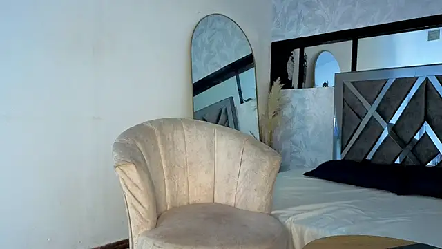 Snapshot of steicy_torres chatting on 04.22.26 steicy torres online show from 04.22.26