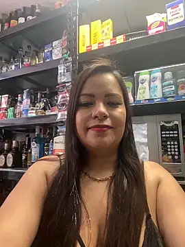MIA ROSSEEE online show from 05.16.26