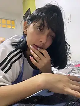 xoxo anny online show from 04.17.26