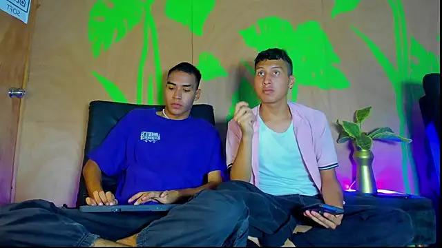 rafael velvet online show from 04.15.26