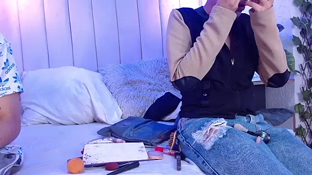 Snapshot of aji_golds chatting on 06.01.26 aji golds online show from 06.01.26