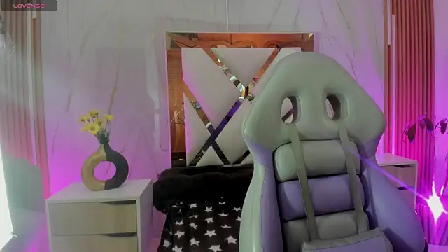 phamelaa 1 online show from 04.10.26