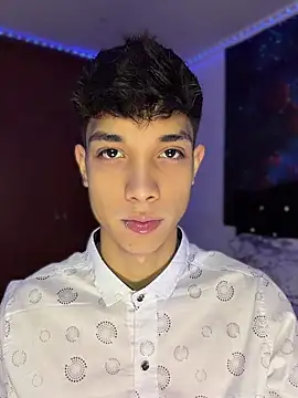 RoughDiamond  online show from 04.13.26