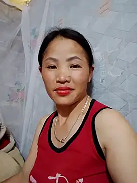 Snapshot of _Lyly_pussy_ chatting on 04.14.26 Lyly pussy online show from 04.14.26