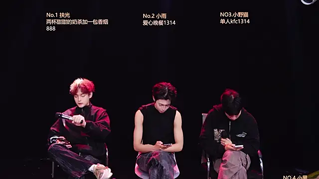 GUCCI-BOY1314 online show from 04.10.26