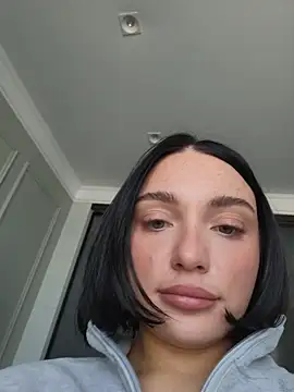 LucyHotty  online show from 04.11.26