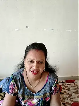 Hot night online show from 04.17.26