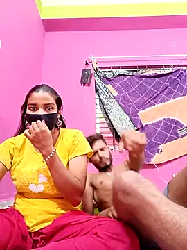 Hot-Couple4 online show from 04.21.26