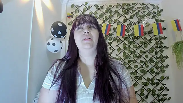 Snapshot of AliceScoot_ chatting on 07.14.26 AliceScoot online show from 07.14.26